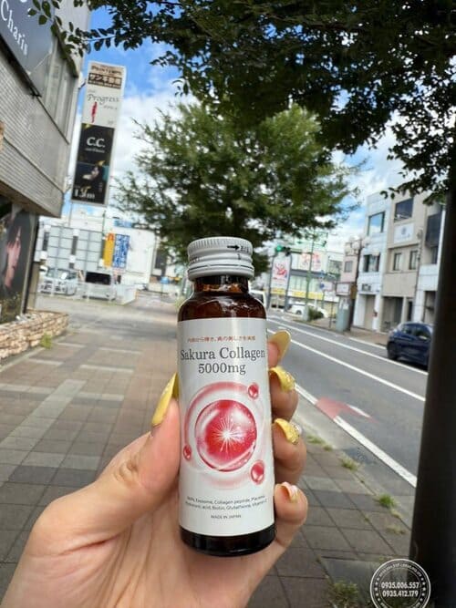 nuoc-uong-sakura-collagen-5000mg-gia-bao-nhieu-bang-gia-amp-noi-mua-uy-tin2